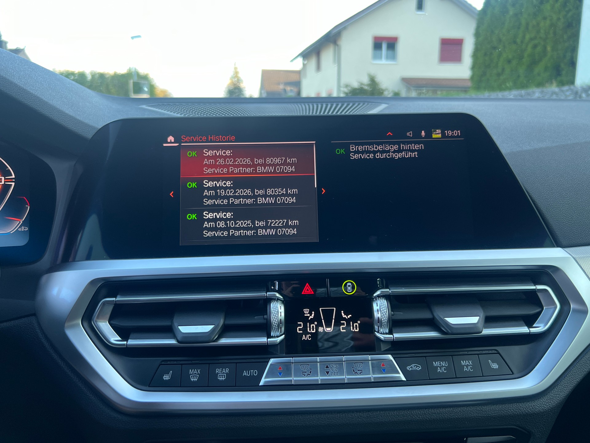 BMW M440i xDrive 48V Coupé Steptronic * Dähler Auspuffanlage * NP : 106.000.- * CH Fahrzeug * AHK *-image-13