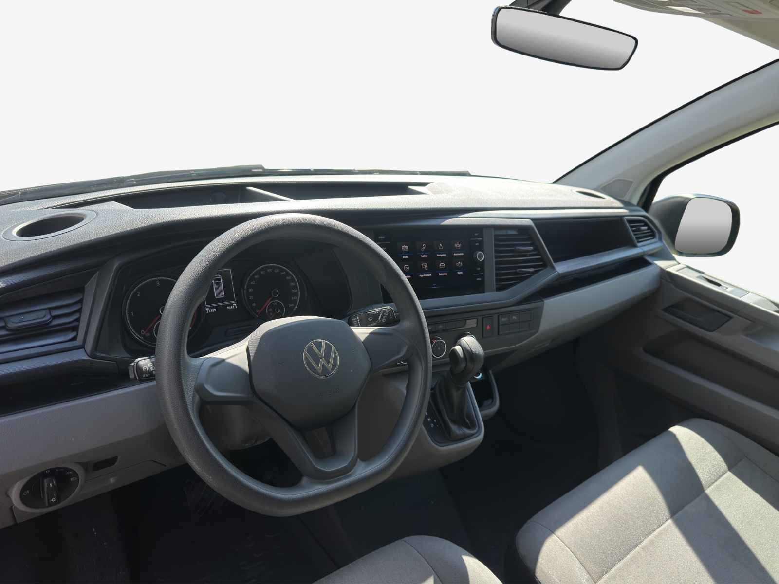 VW T6.1 2.0 TDI DSG-image-8