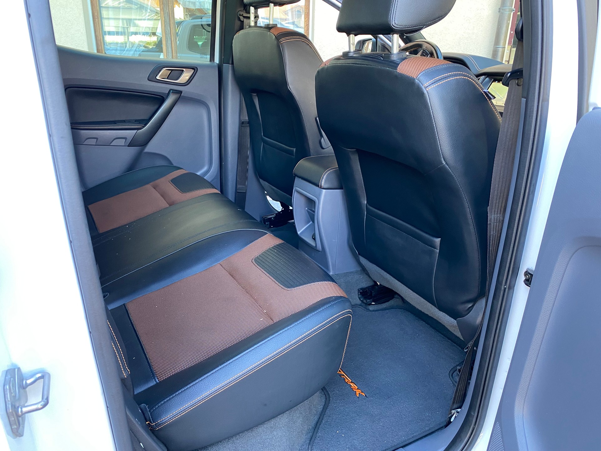 FORD Ranger Wildtrak 3.2 TDCi 4x4 A-image-7