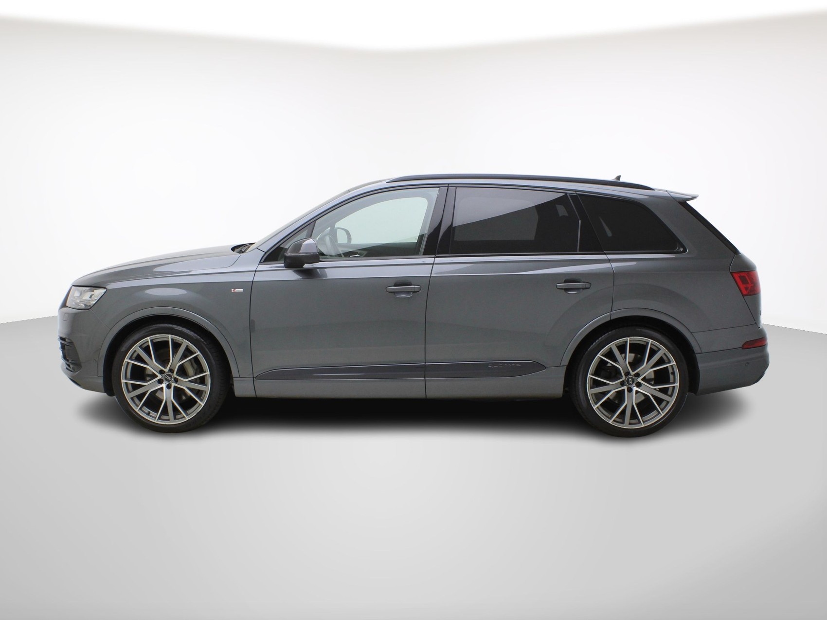 AUDI Q7 50 TDI S line quattro T-Tronic-image-2