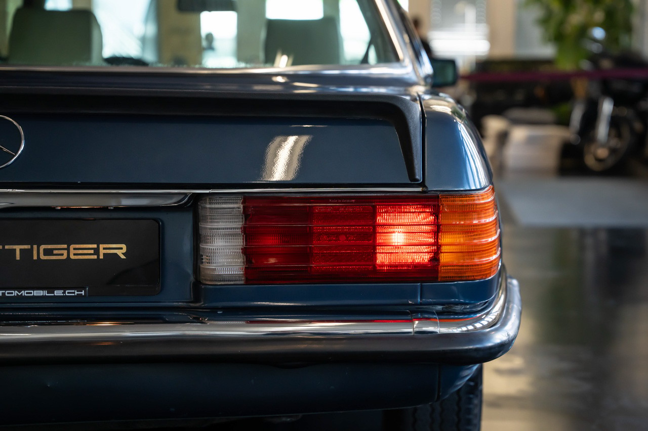 MERCEDES-BENZ 500 SLC-image-8