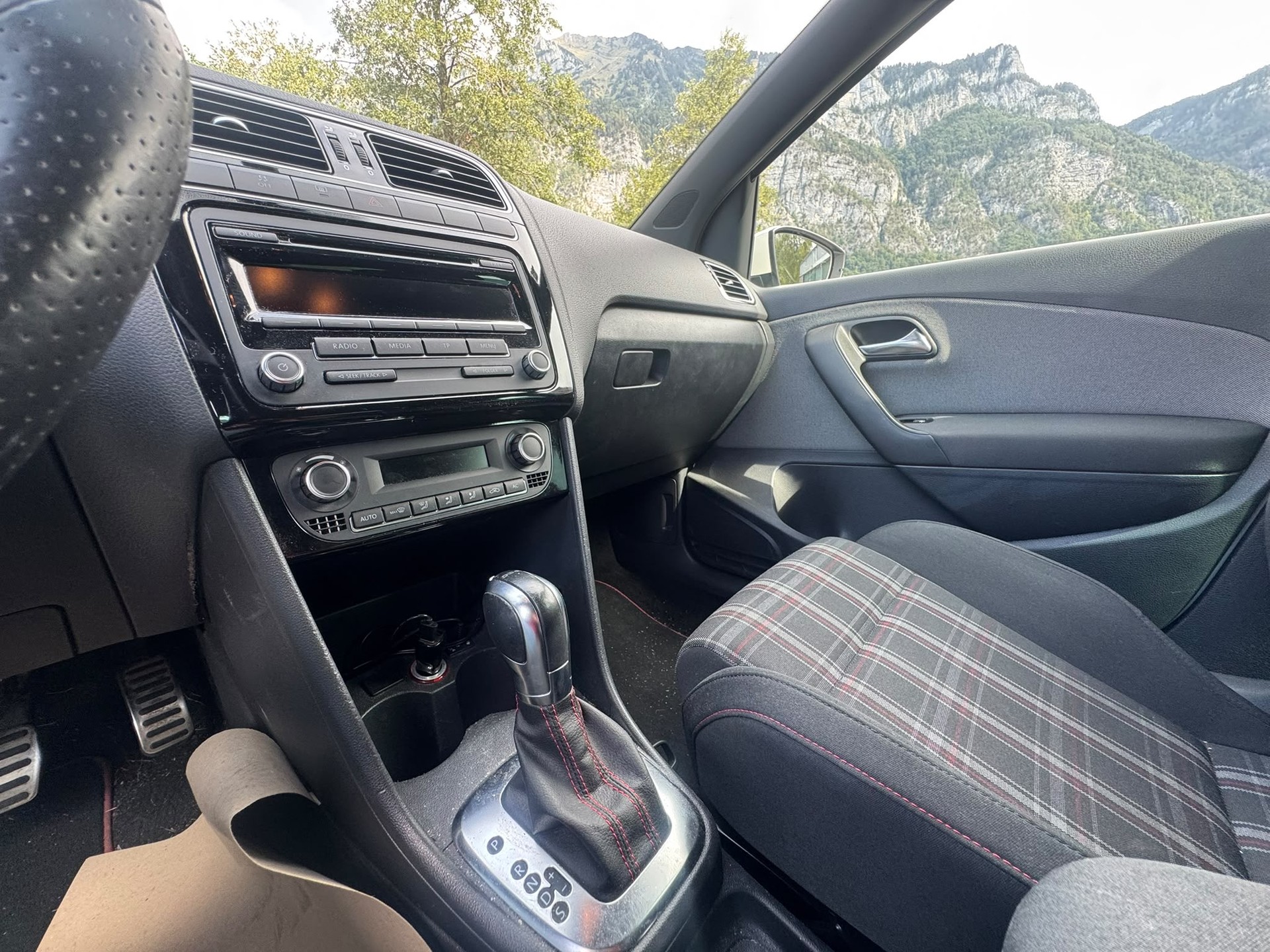 VW Polo 1.4 TSI GTI DSG-image-11