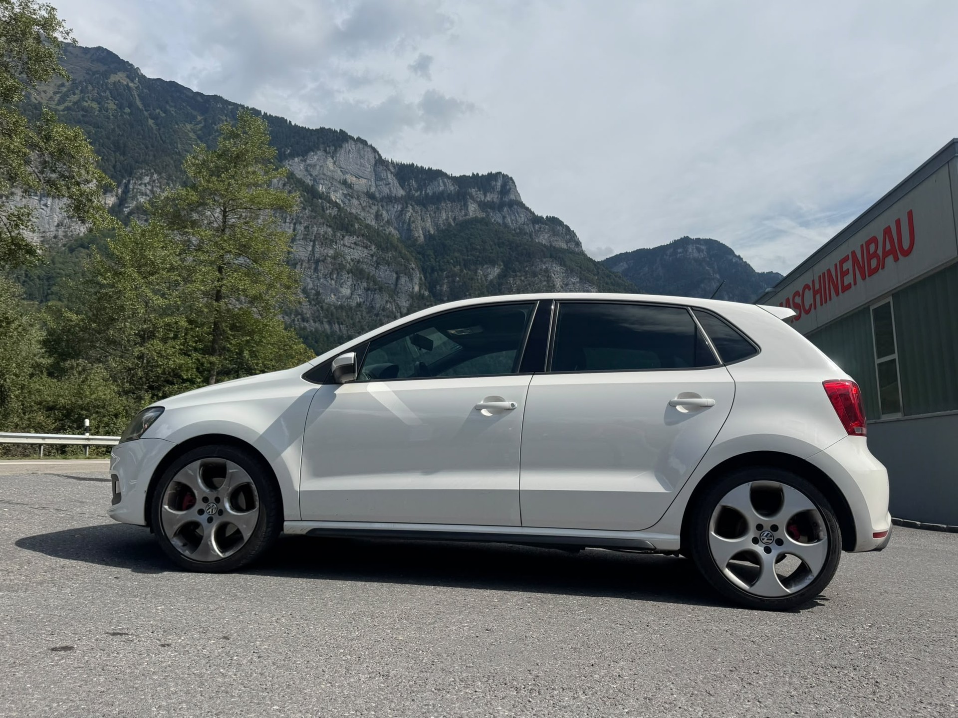 VW Polo 1.4 TSI GTI DSG-image-14