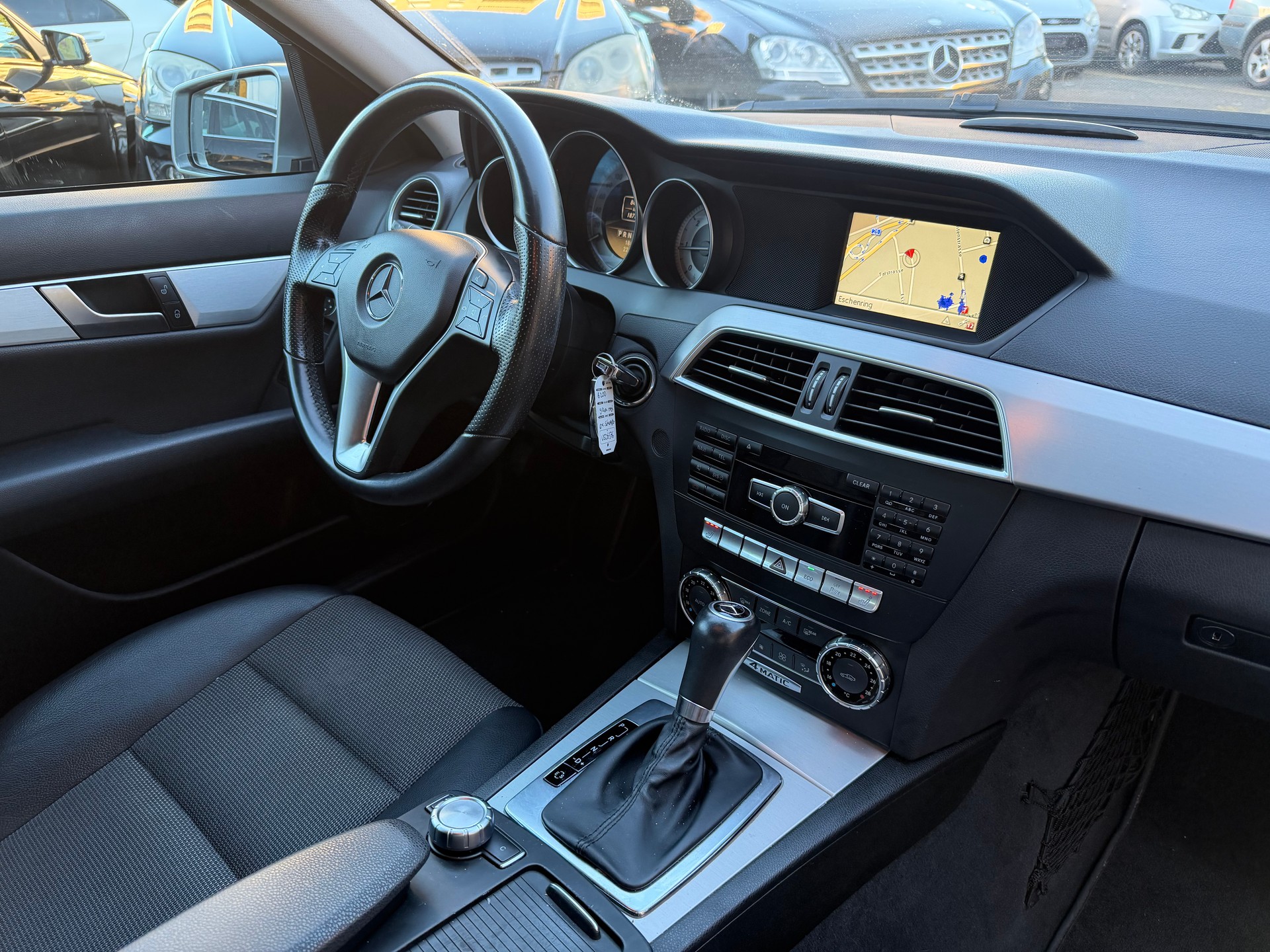 MERCEDES-BENZ C 250 CDI Avantgarde 4Matic 7G-Tronic-image-15