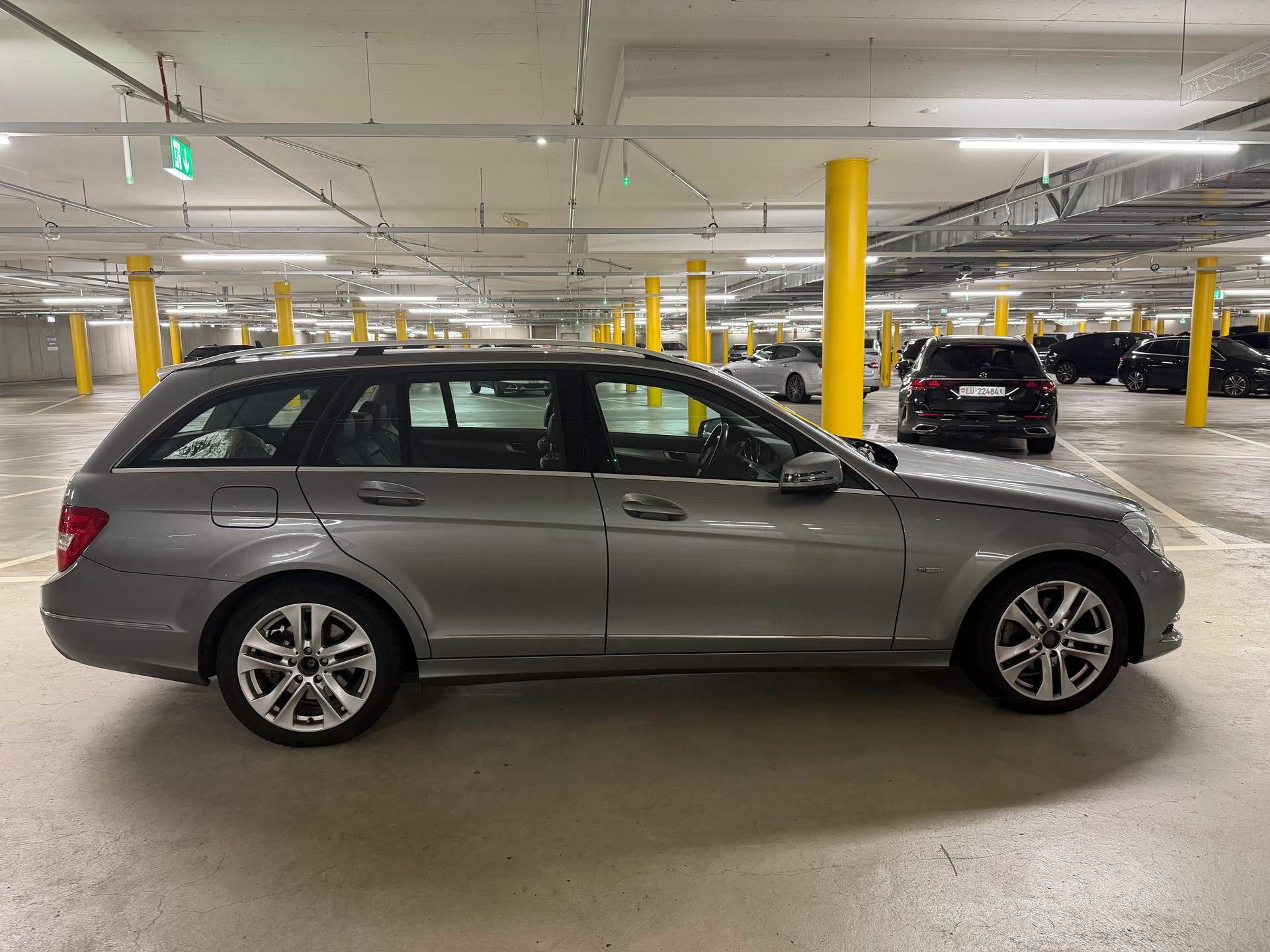 MERCEDES-BENZ C 250 CDI Avantgarde 4Matic 7G-Tronic-image-4