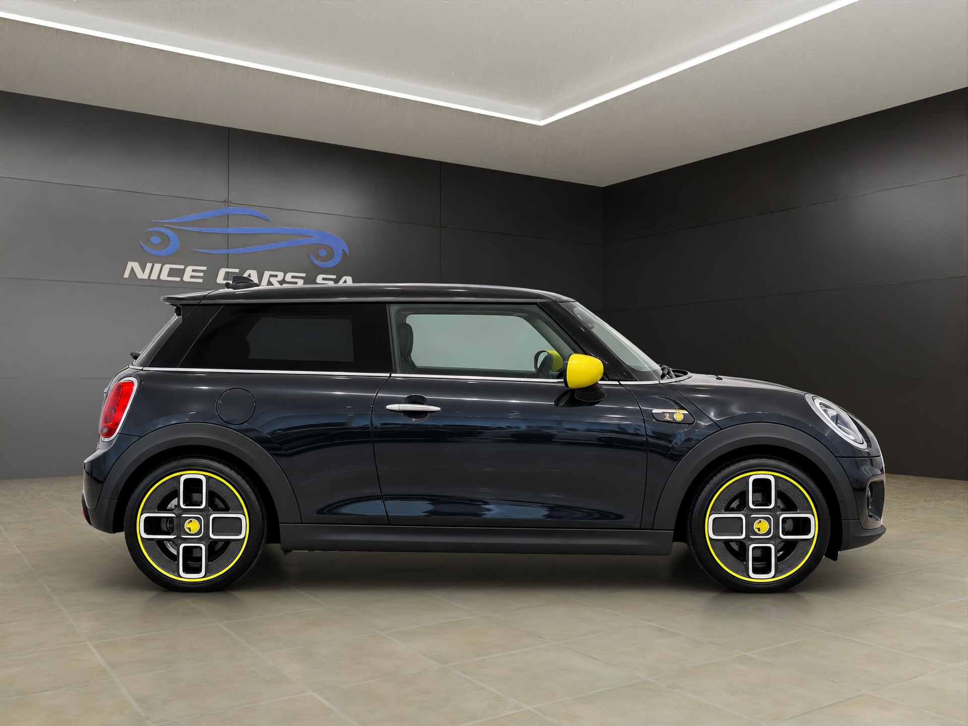 MINI Cooper SE-image-5