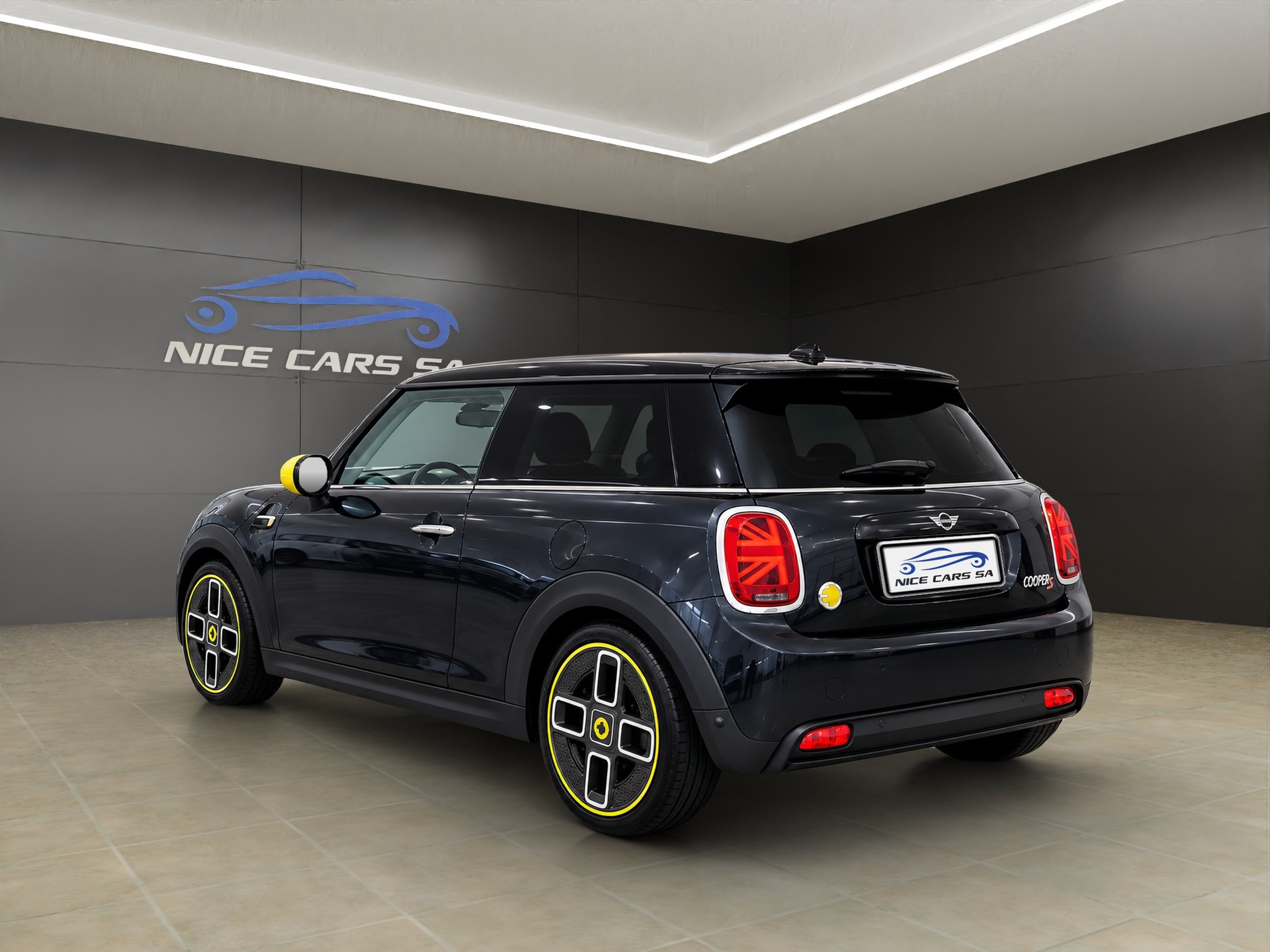 MINI Cooper SE-image-6