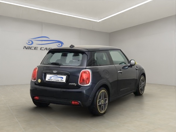 MINI Cooper SE-image-3