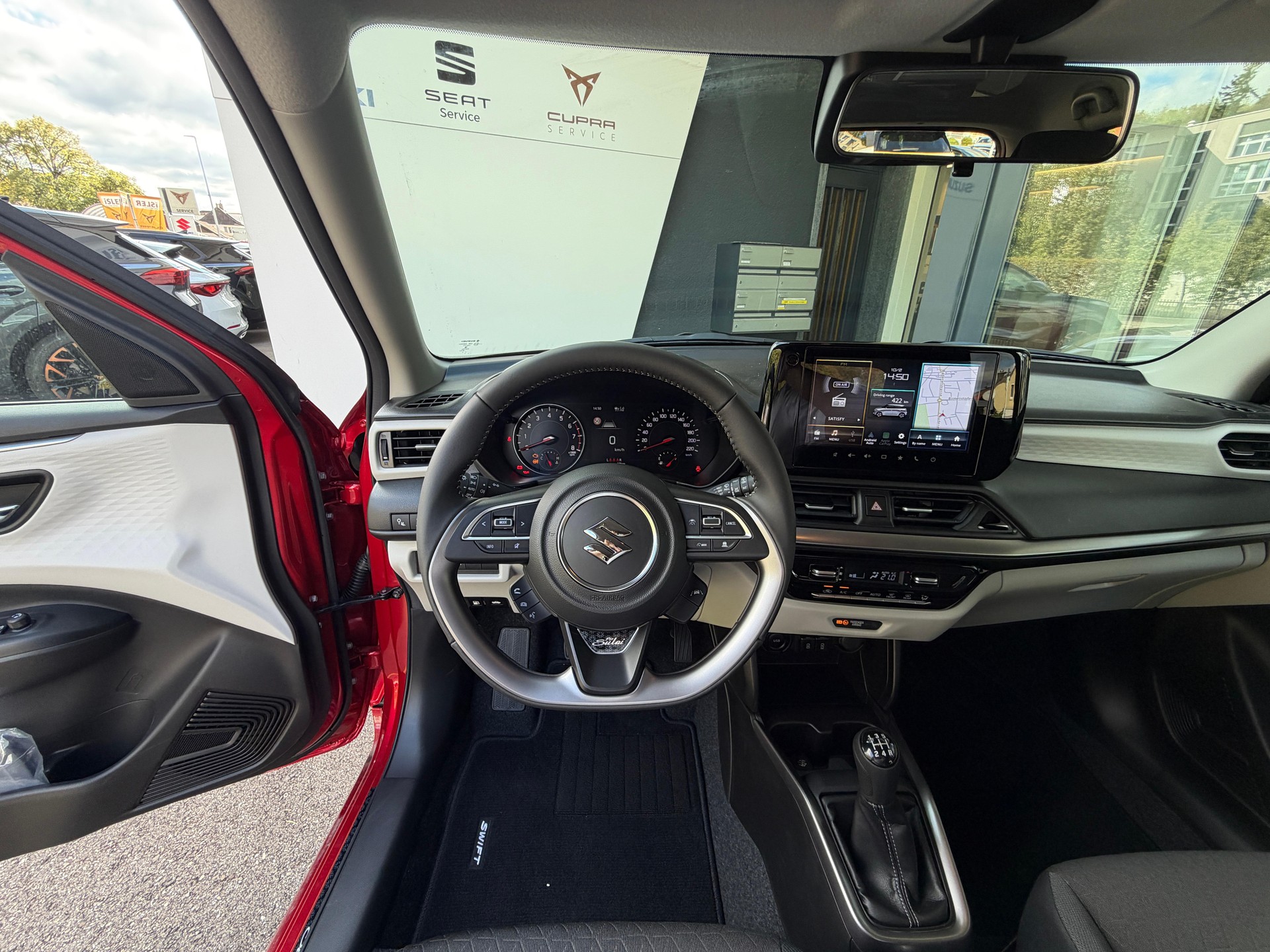 SUZUKI Swift 1.2 Piz Sulai Top Hybrid 4x4-image-10