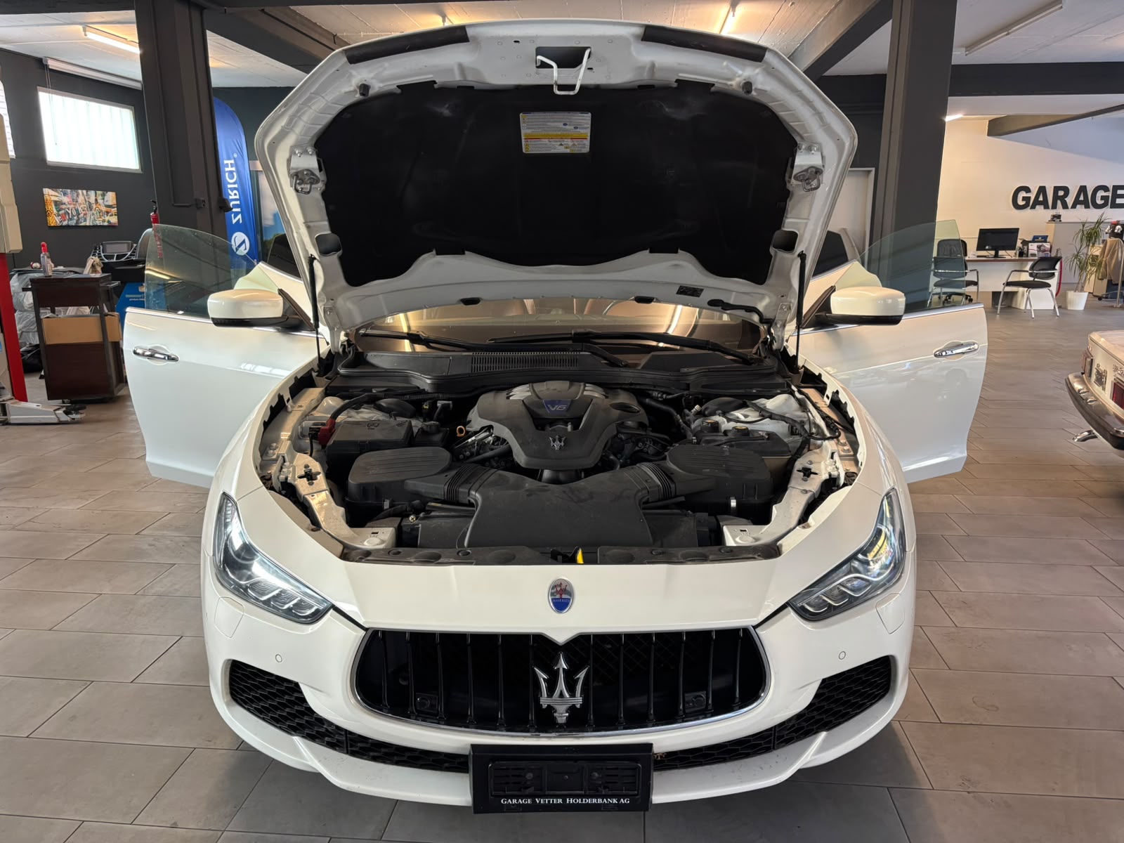 MASERATI Ghibli S Q4 3.0 V6 Automatica-image-4