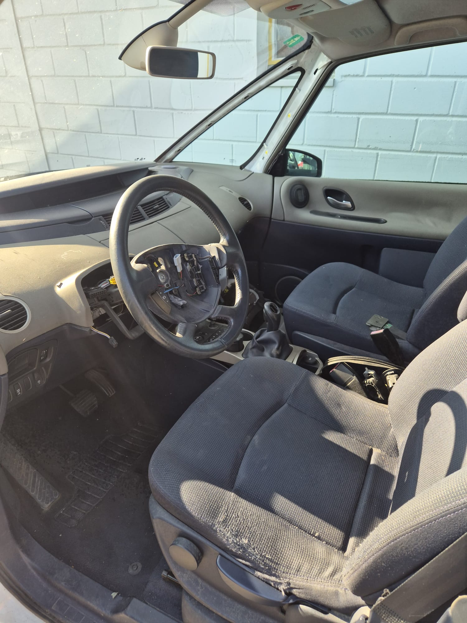RENAULT ESPACE-image-7