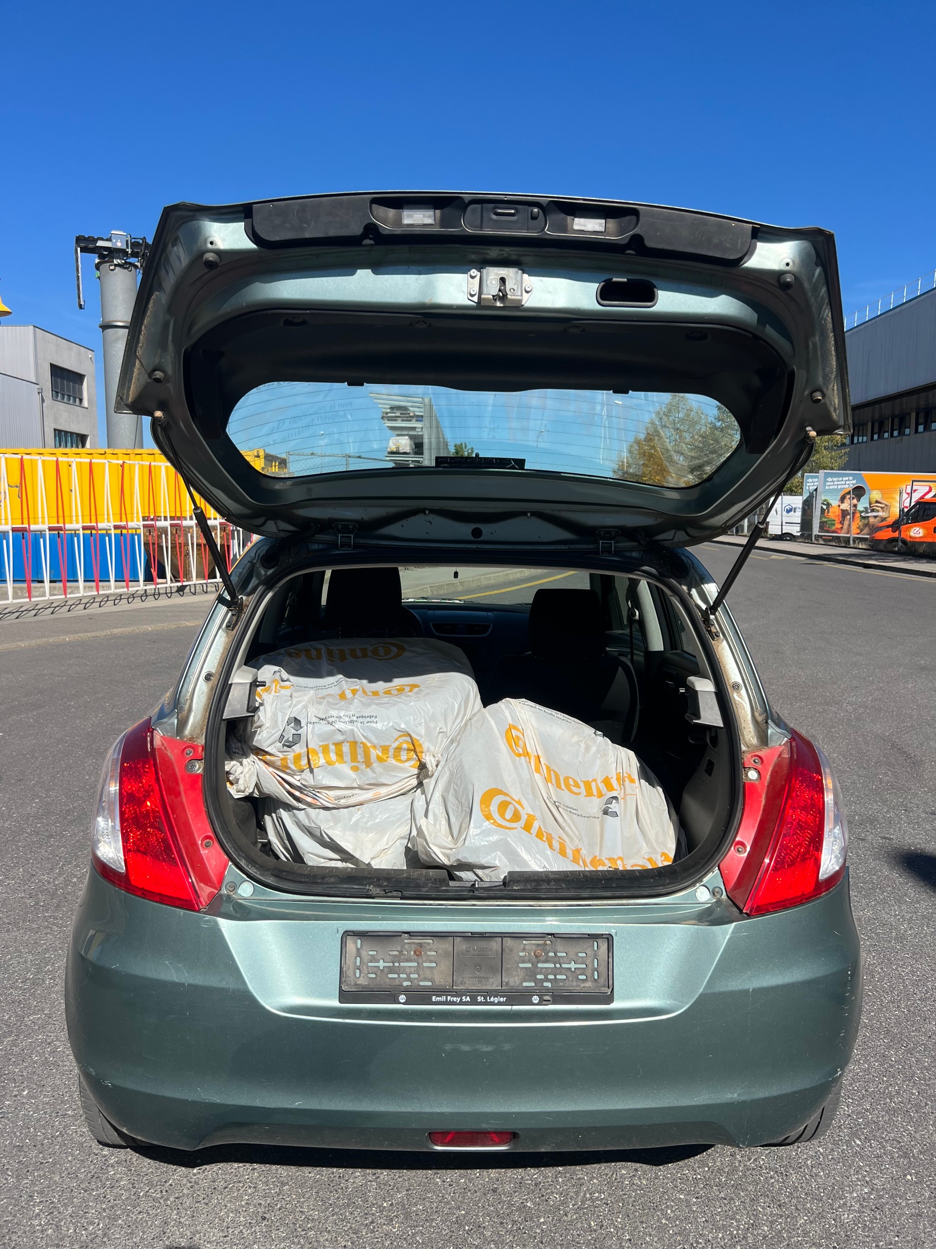 SUZUKI Swift 1.2i 16V GL Sergio Cellano 4x4-image-9