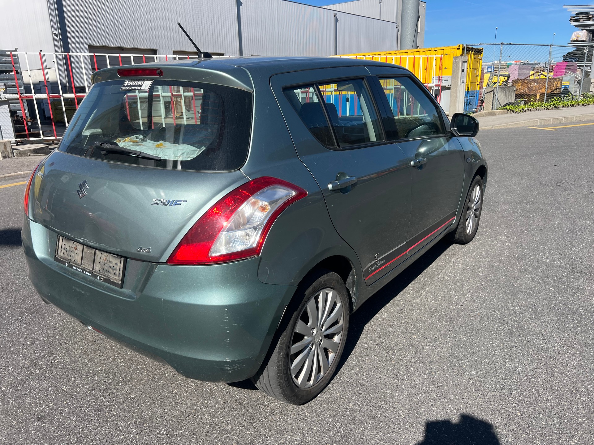 SUZUKI Swift 1.2i 16V GL Sergio Cellano 4x4-image-5