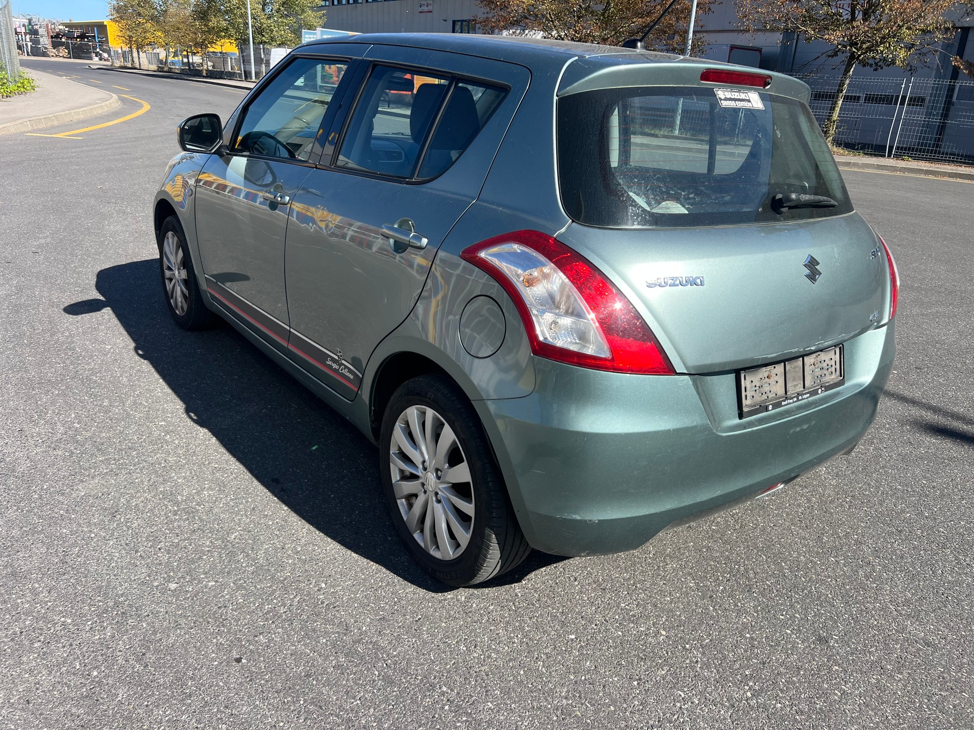 SUZUKI Swift 1.2i 16V GL Sergio Cellano 4x4-image-6
