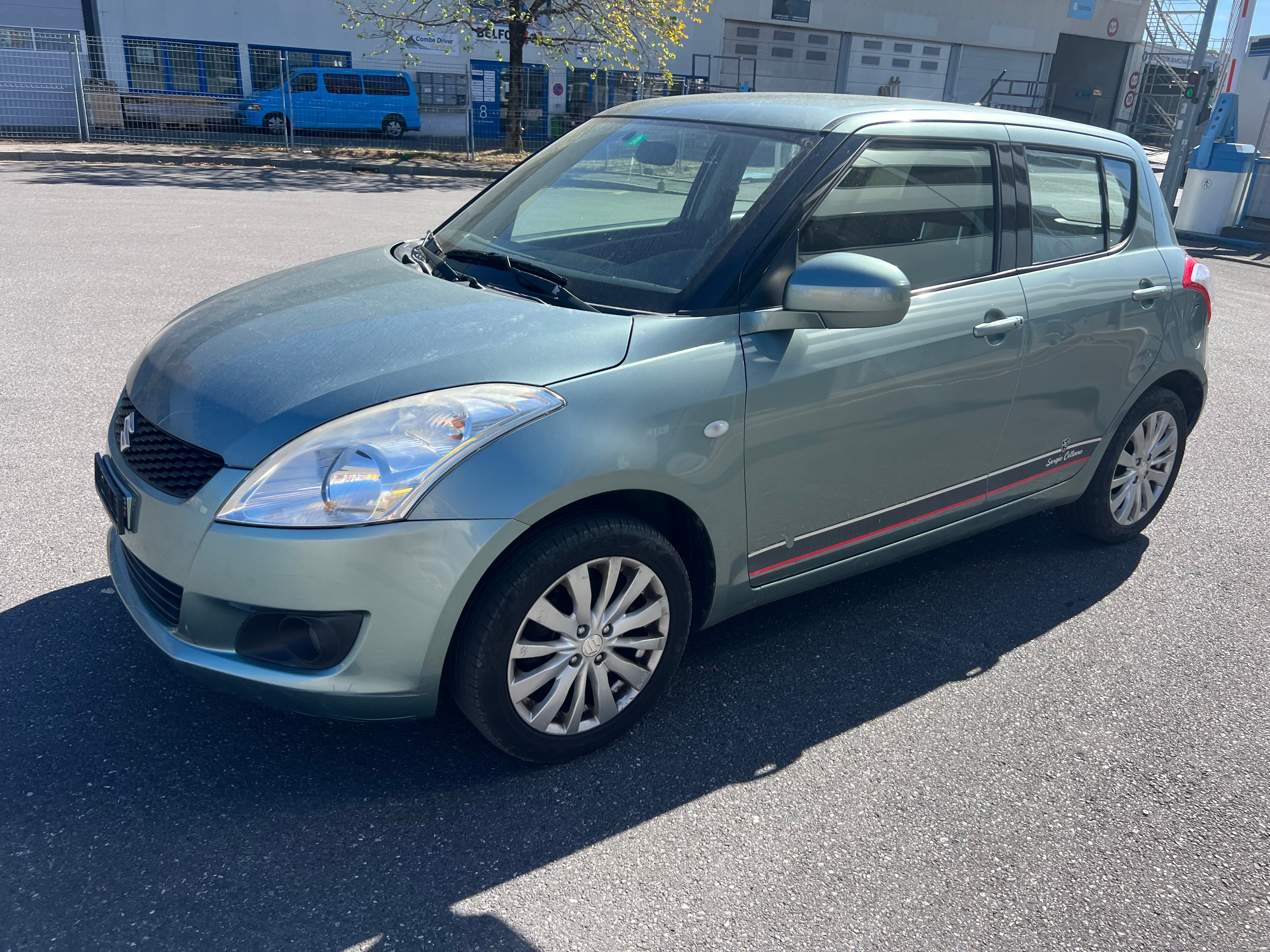 Car photo
