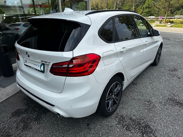 BMW 218d xDrive Active Tourer Swiss Advantage Sport Step.-image-5
