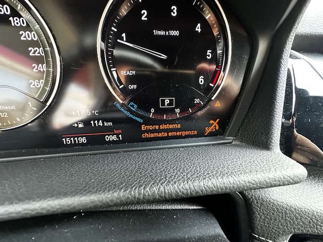 BMW 218d xDrive Active Tourer Swiss Advantage Sport Step.-image-16
