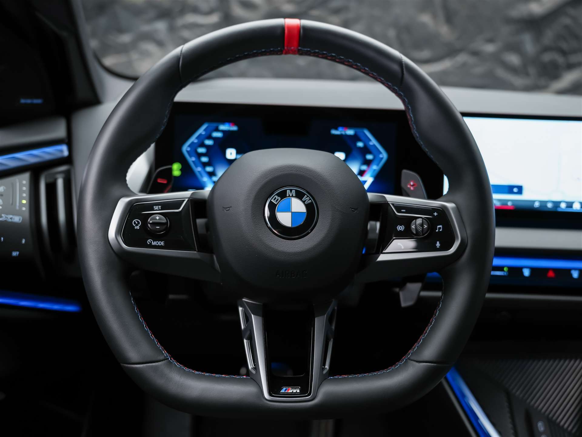 BMW X3 xDrive M50 M Sport Pro *ICONIC GLOW*Head-UP*Driving Assistant Prof.*AHK*-image-28