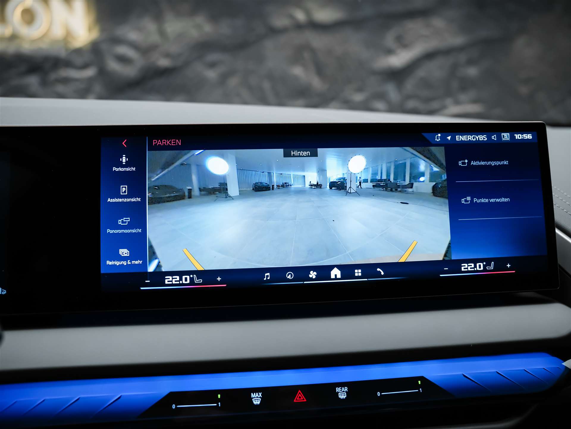 BMW X3 xDrive M50 M Sport Pro *ICONIC GLOW*Head-UP*Driving Assistant Prof.*AHK*-image-44