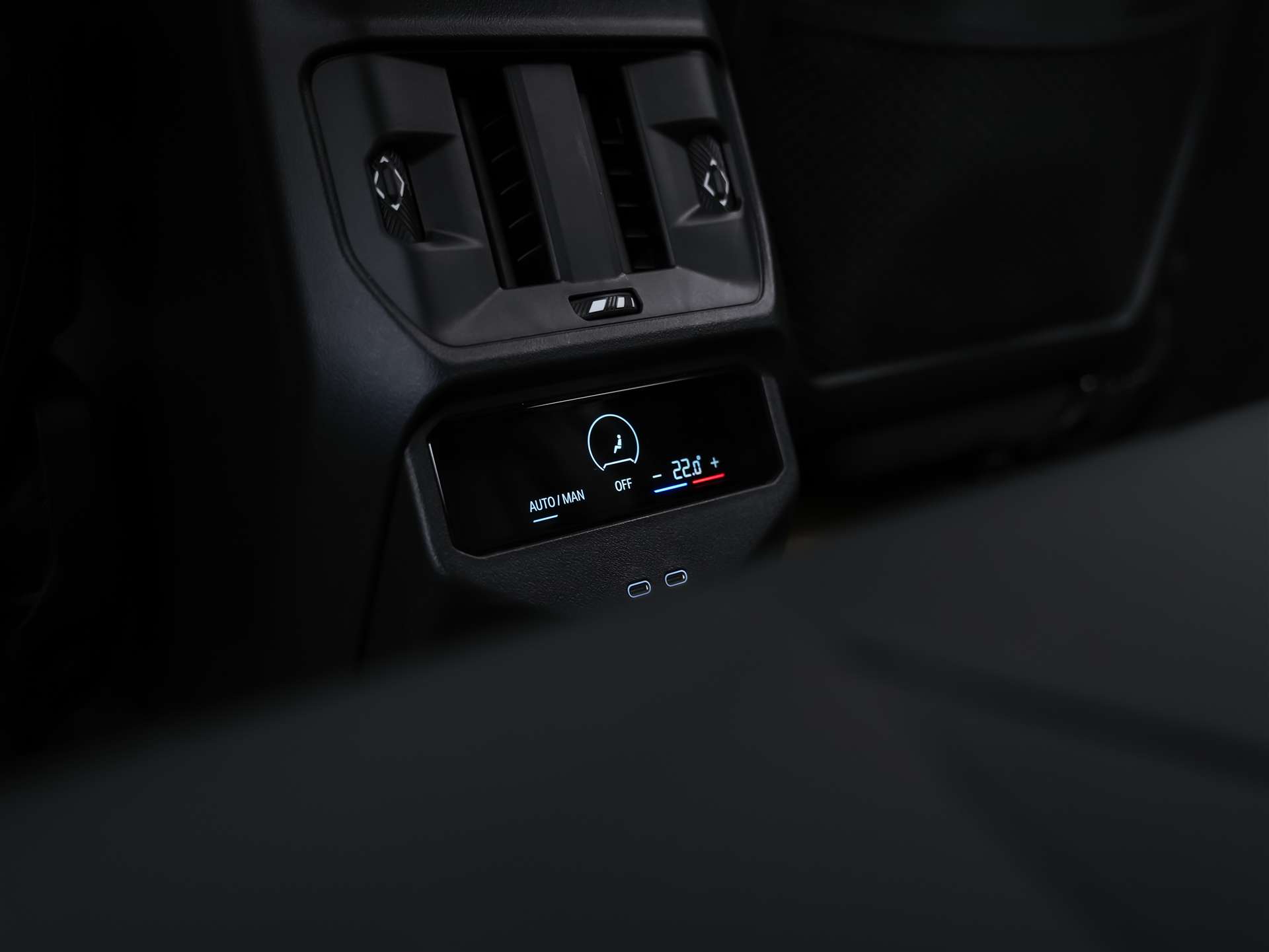 BMW X3 xDrive M50 M Sport Pro *ICONIC GLOW*Head-UP*Driving Assistant Prof.*AHK*-image-14