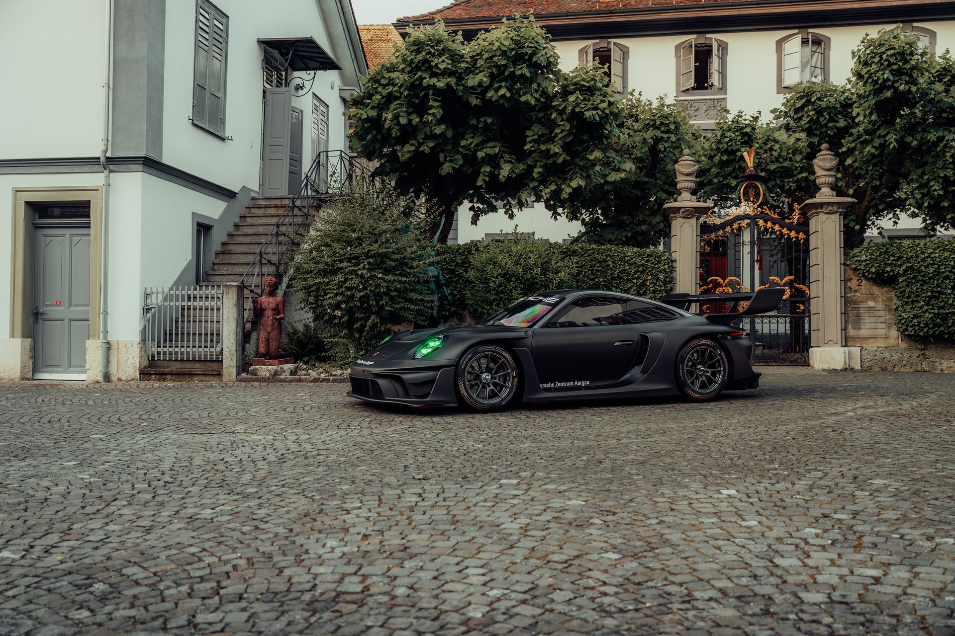 PORSCHE GT3 R rennsport-image-3