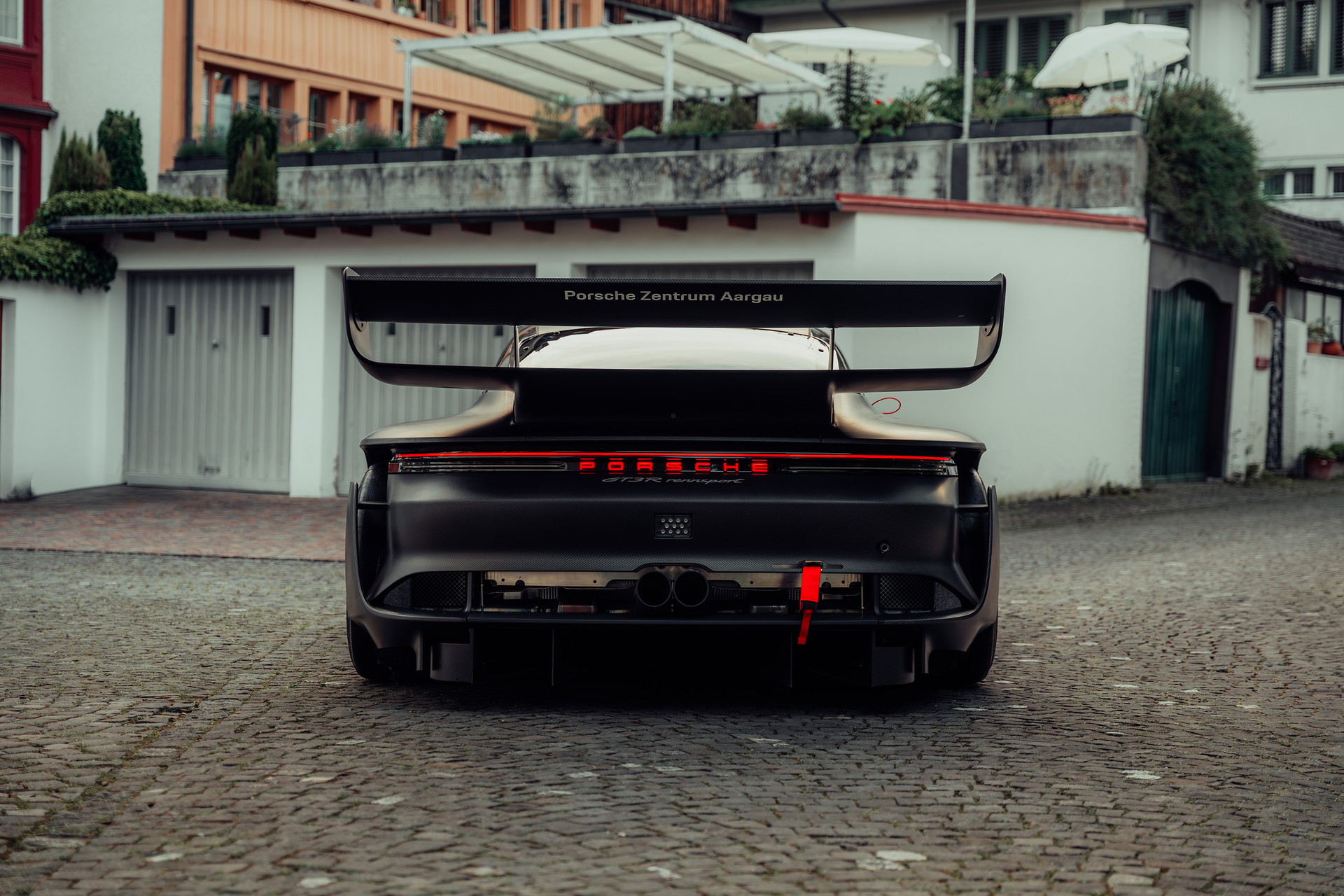PORSCHE GT3 R rennsport-image-5