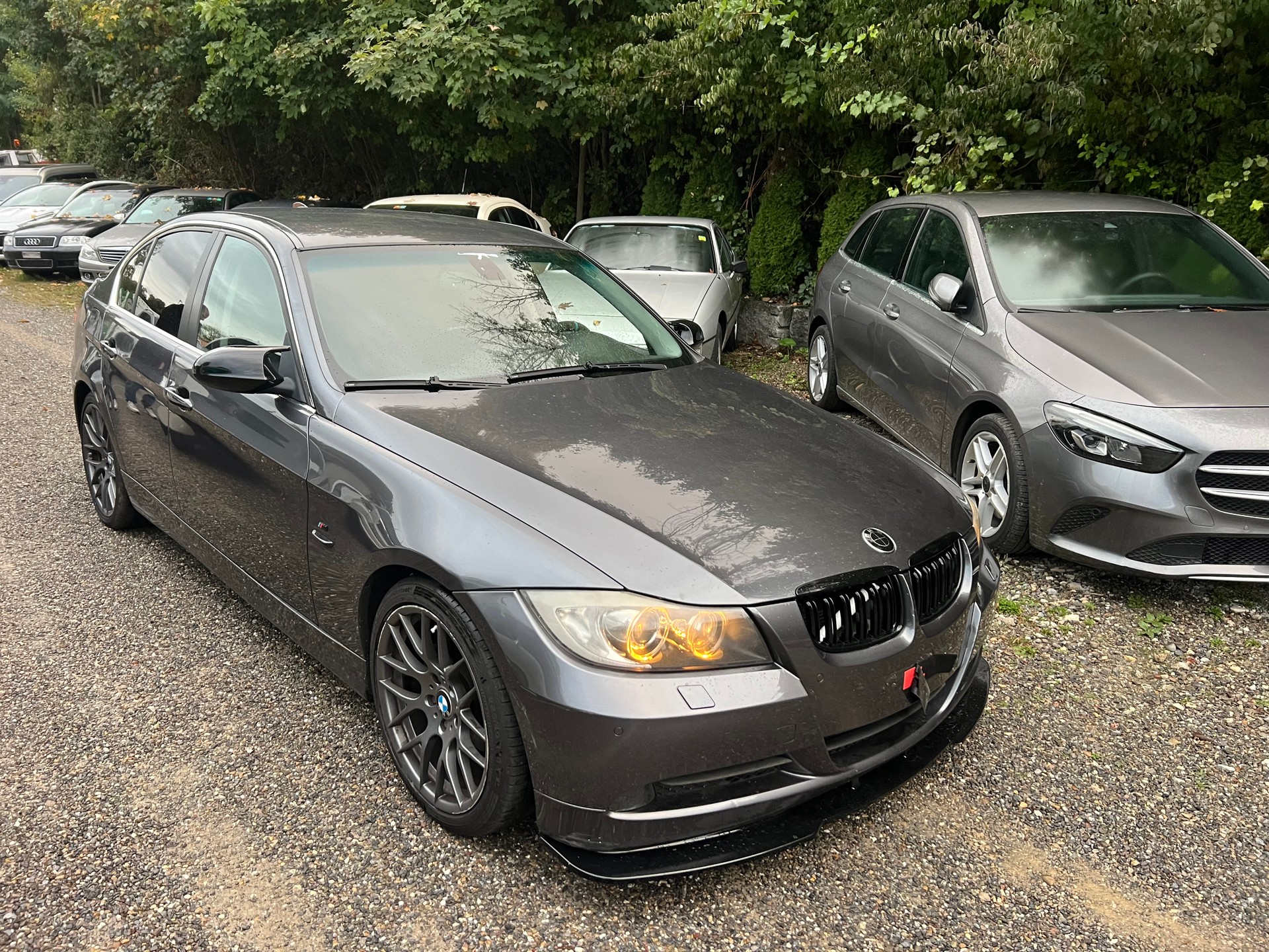 BMW 325i-image-0