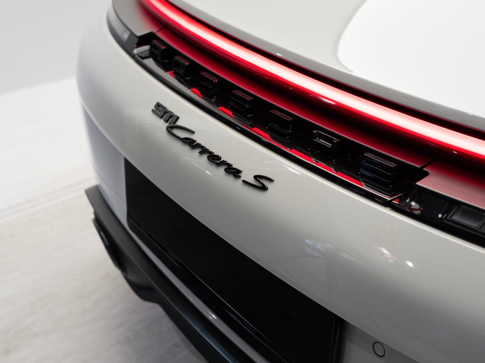PORSCHE 911 Carrera S PDK KREIDE 992.2 🚀-image-4