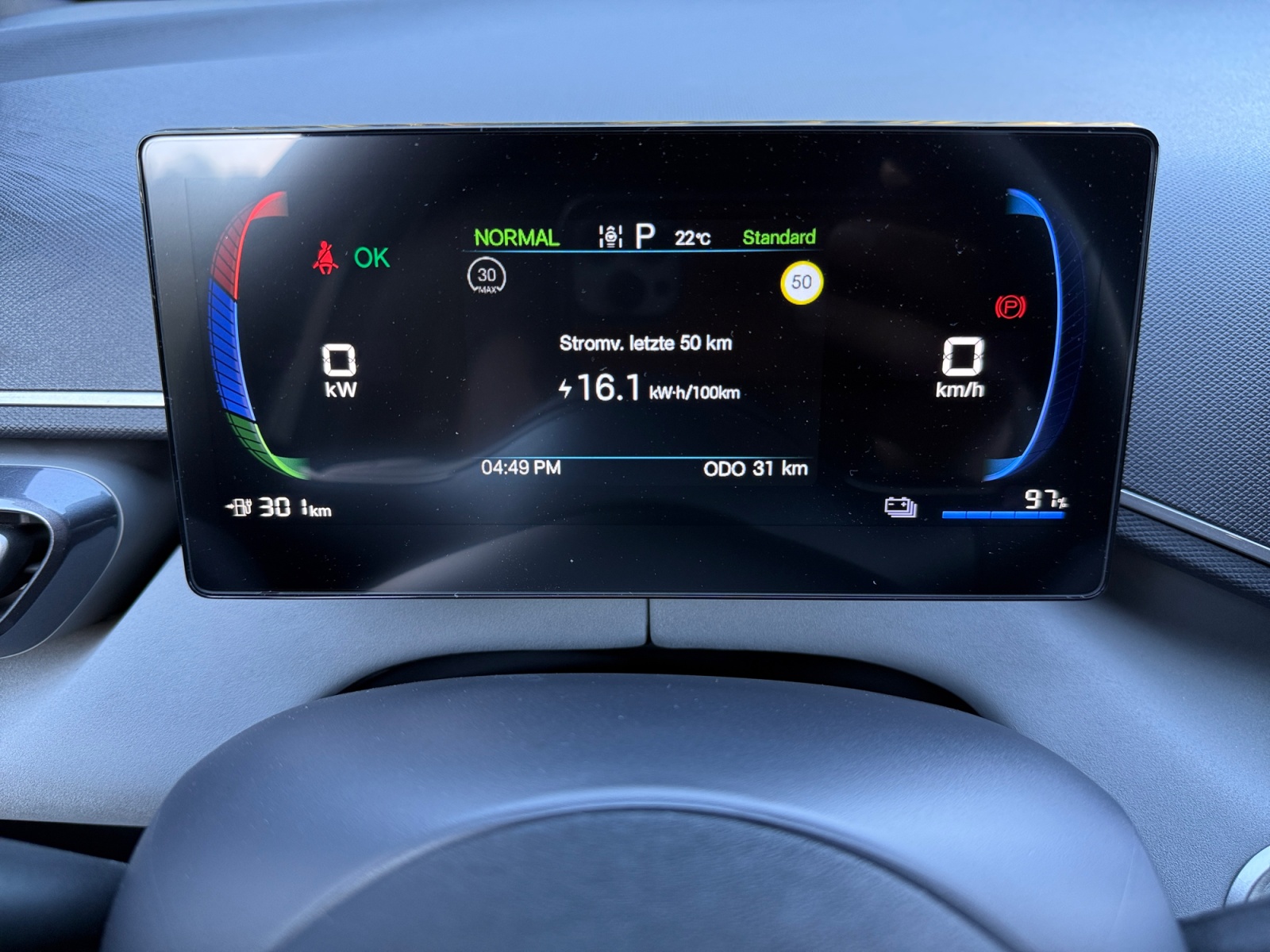 BYD Dolphin Surf 43 kWh Comfort-image-13