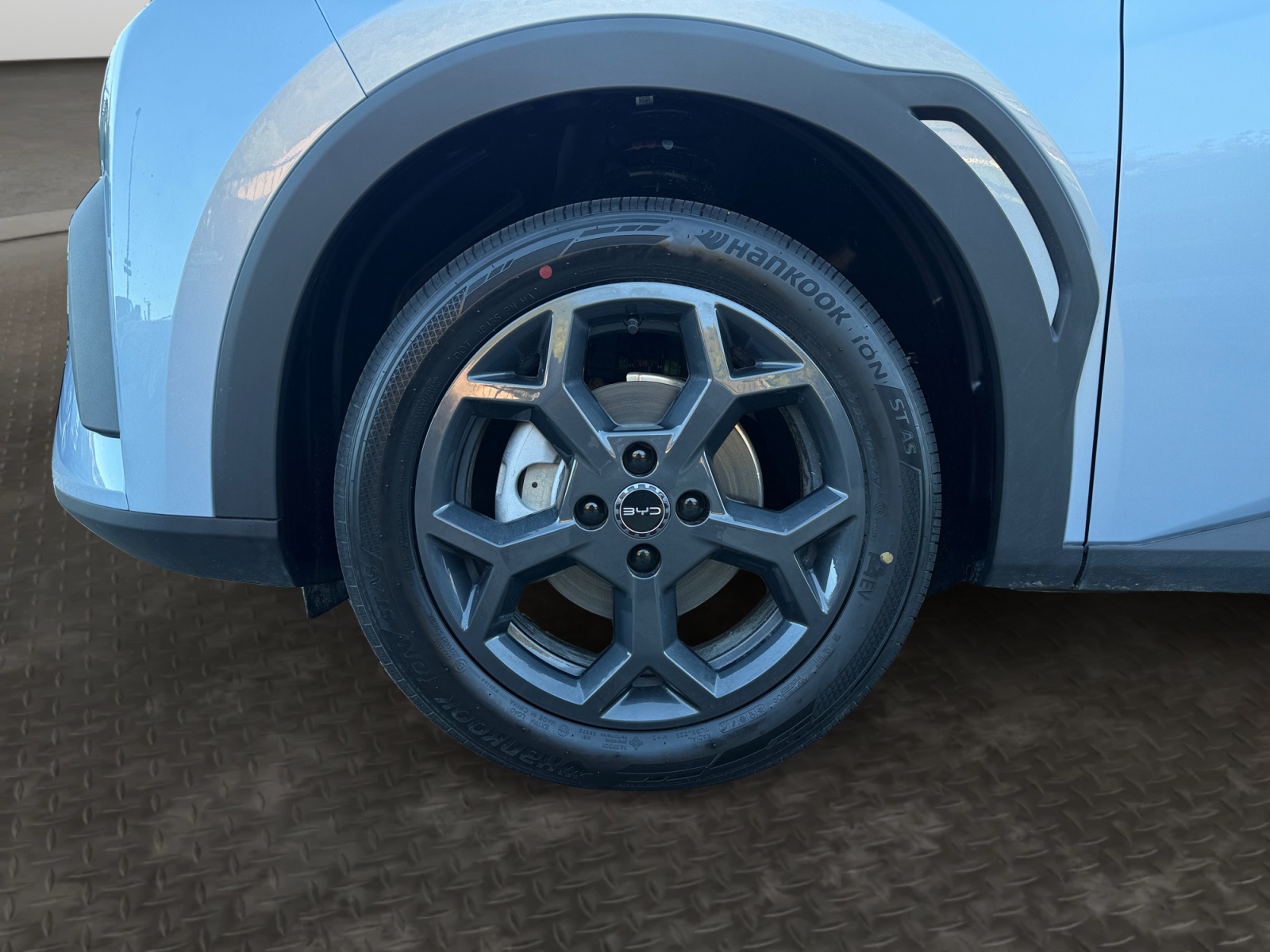 BYD Dolphin Surf 43 kWh Comfort-image-8