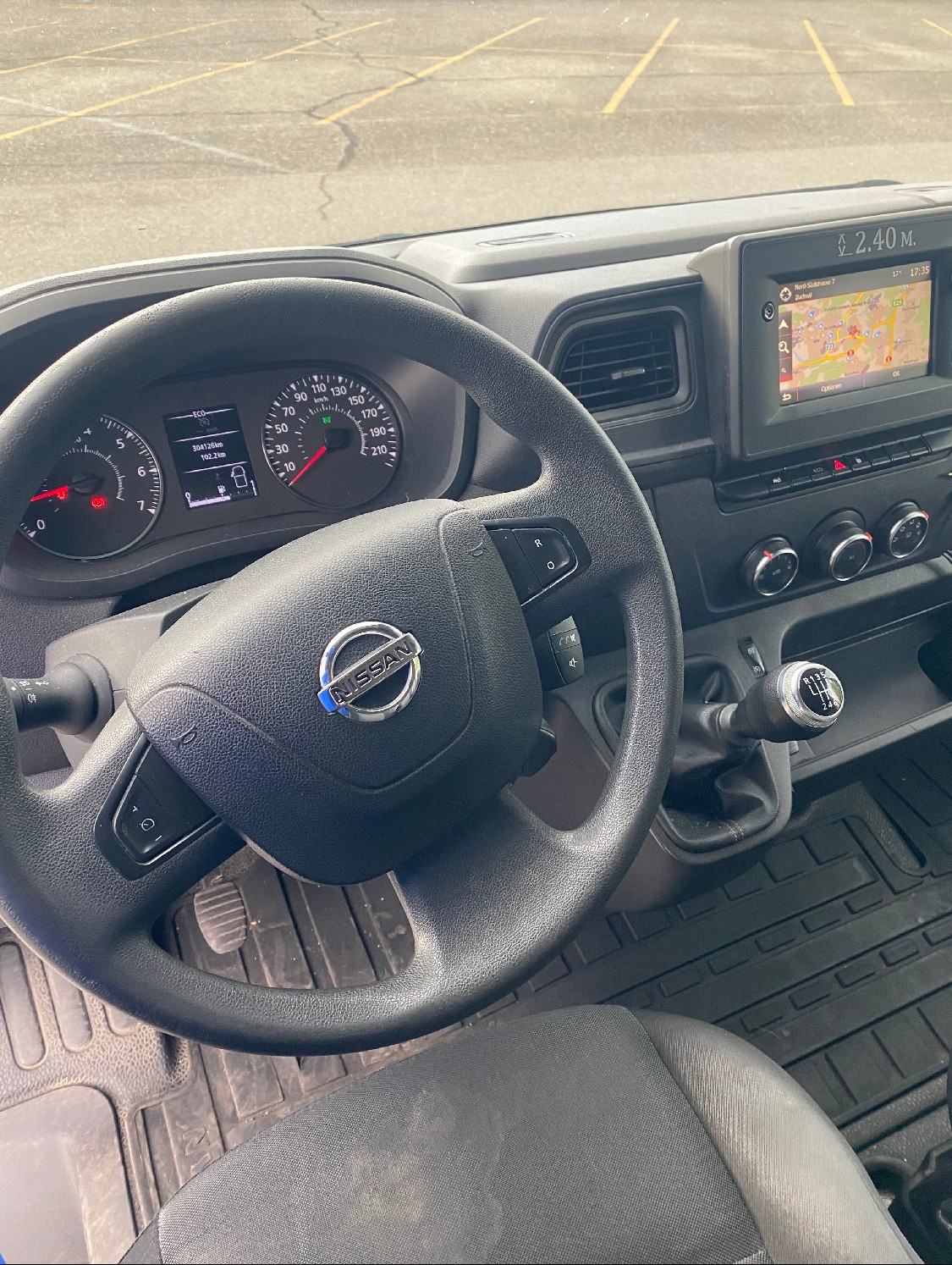 NISSAN NV400 F35.13 L2H2 FWD Comfort-image-13