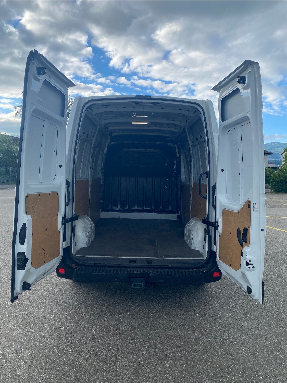 NISSAN NV400 F35.13 L2H2 FWD Comfort-image-9