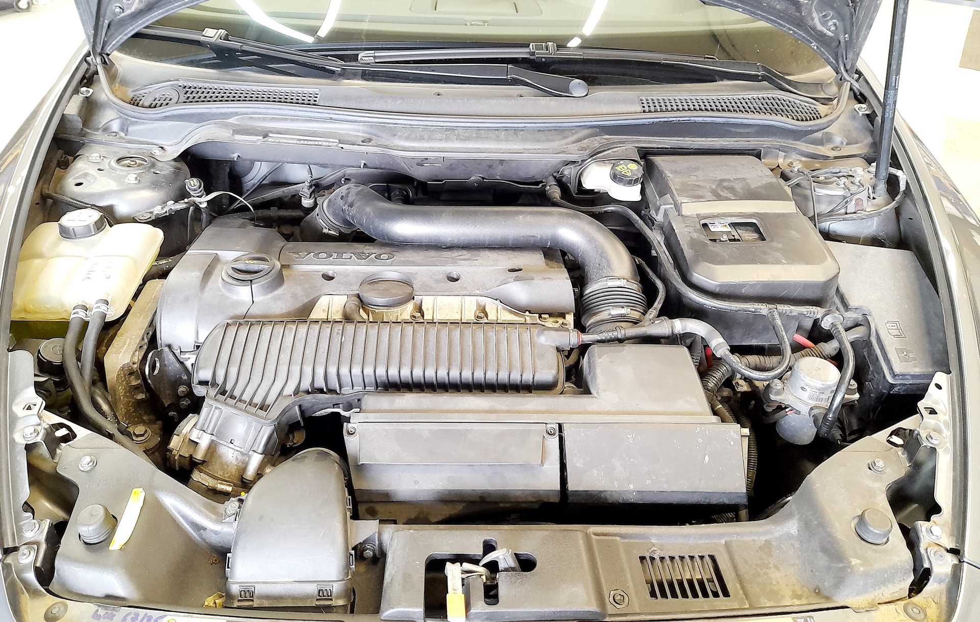 VOLVO V50 T5 Summum-image-9