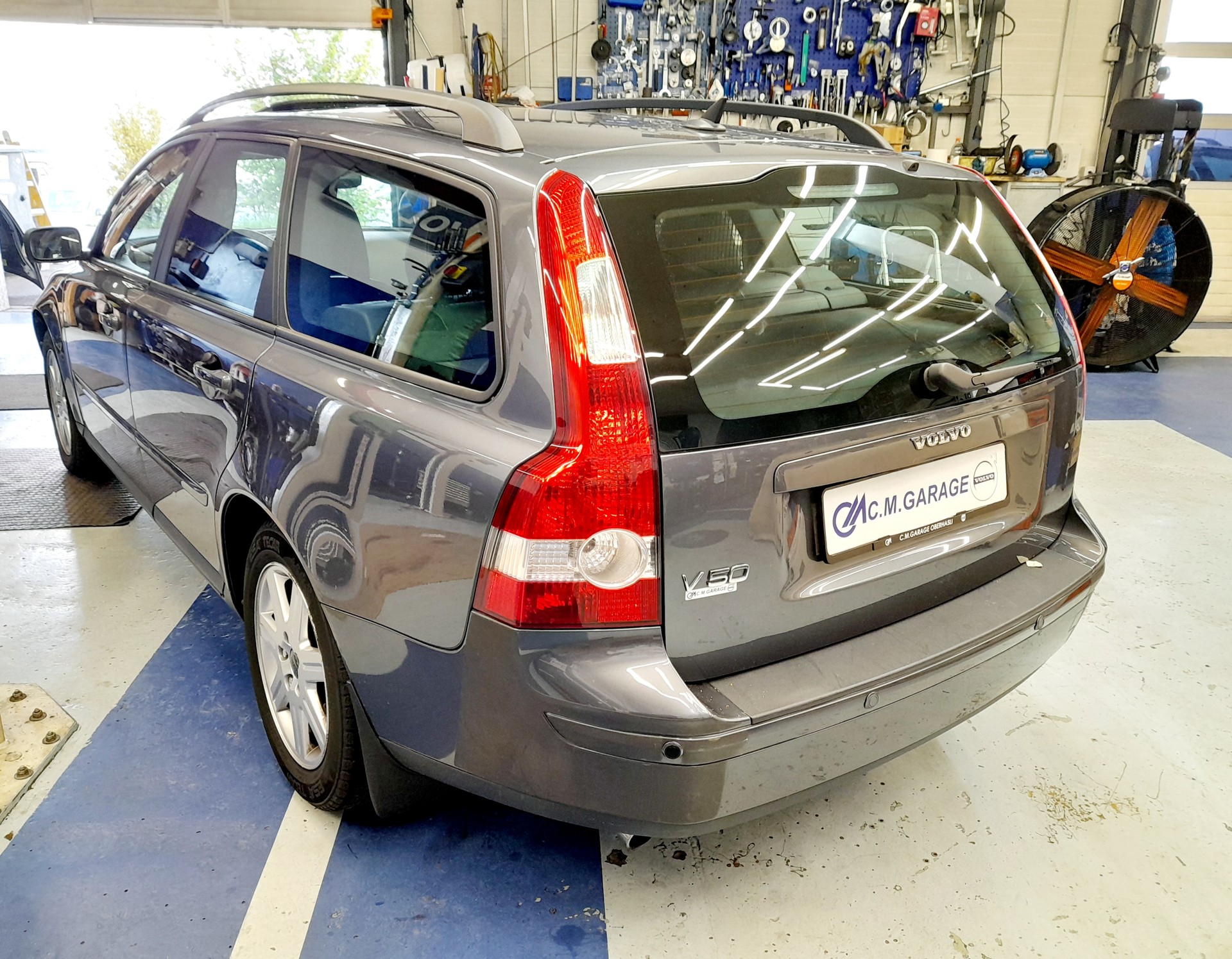 VOLVO V50 T5 Summum-image-3