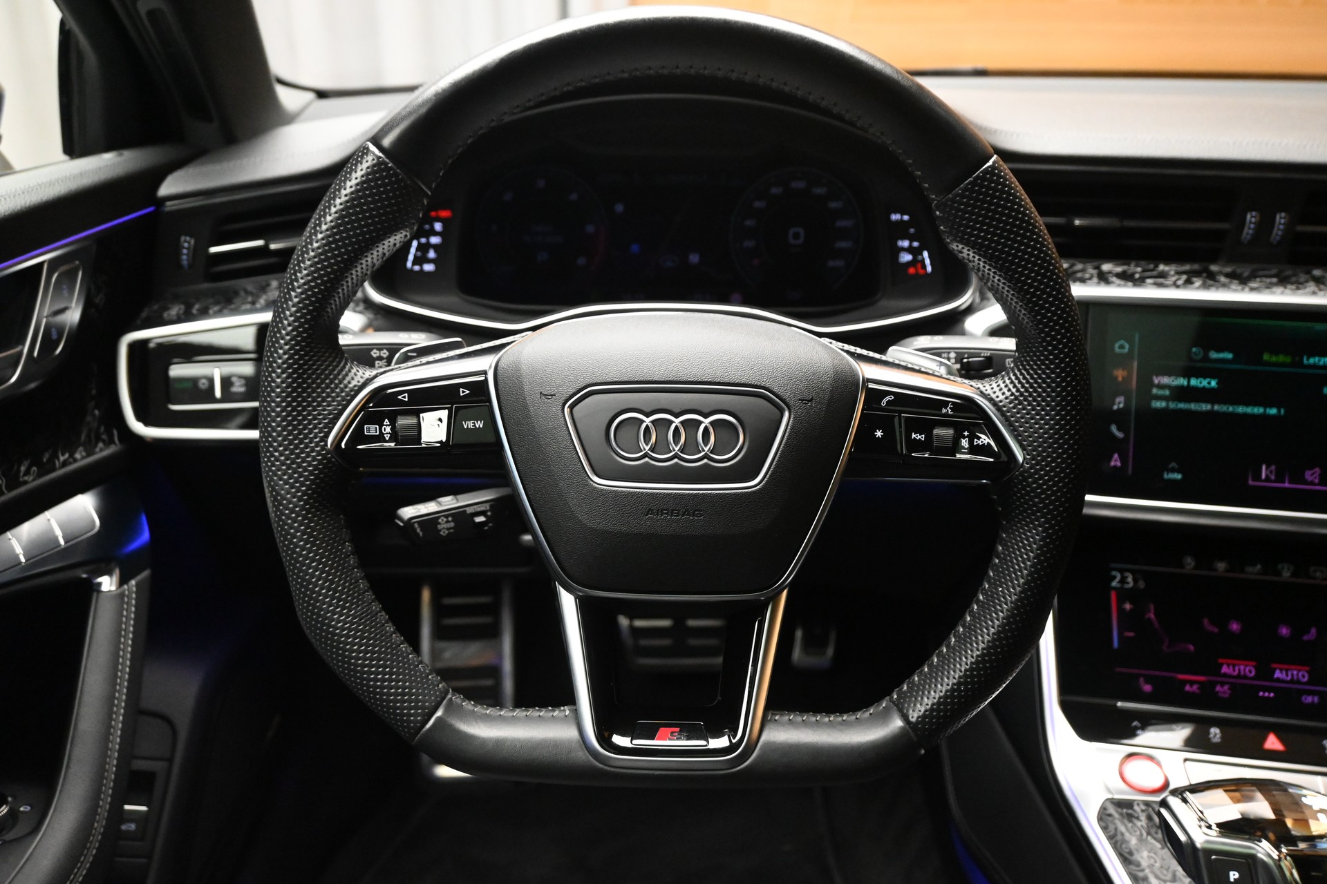 AUDI S6 Avant 3.0 TDI quattro tiptronic*Ink. Dachbox*-image-12