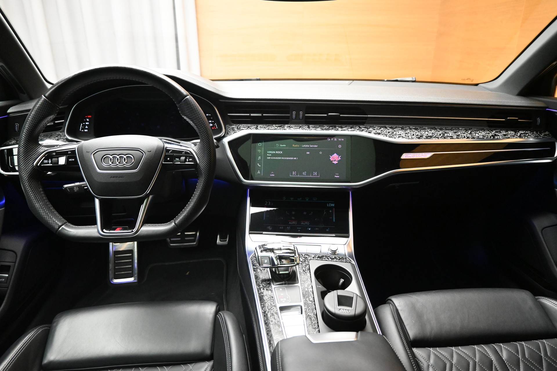 AUDI S6 Avant 3.0 TDI quattro tiptronic*Ink. Dachbox*-image-11