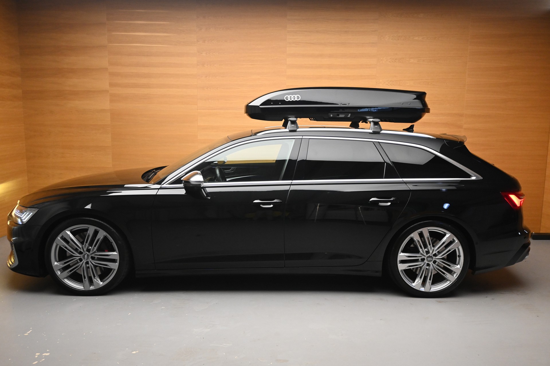 AUDI S6 Avant 3.0 TDI quattro tiptronic*Ink. Dachbox*-image-1