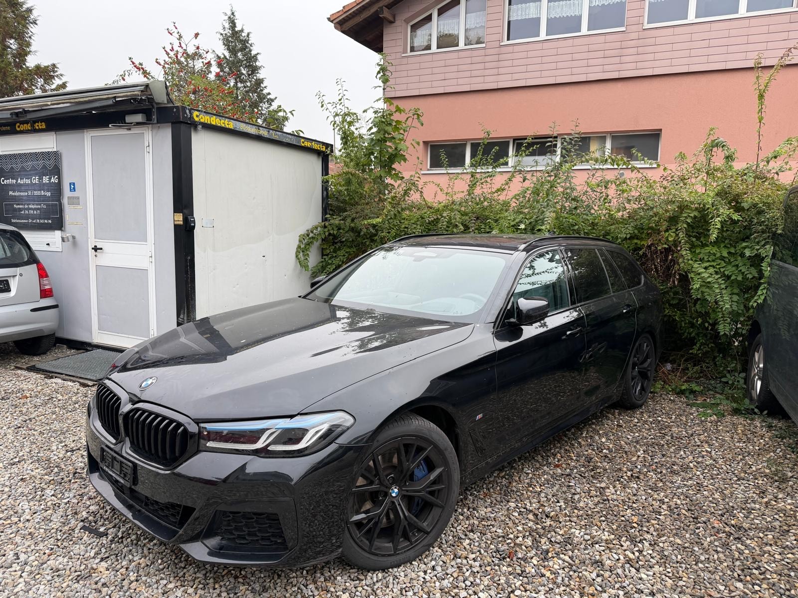 Car photo