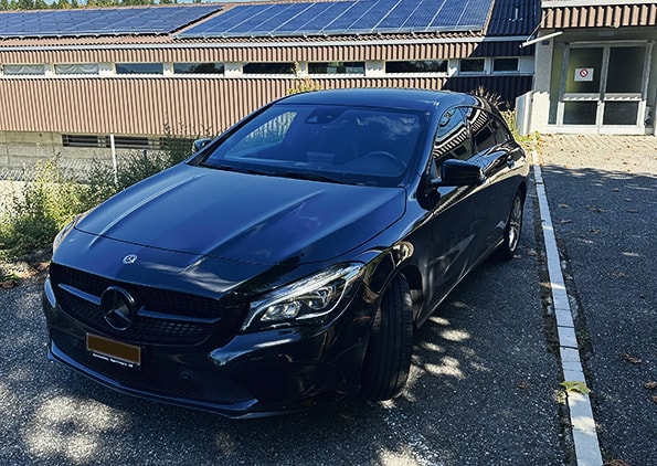 Car photo
