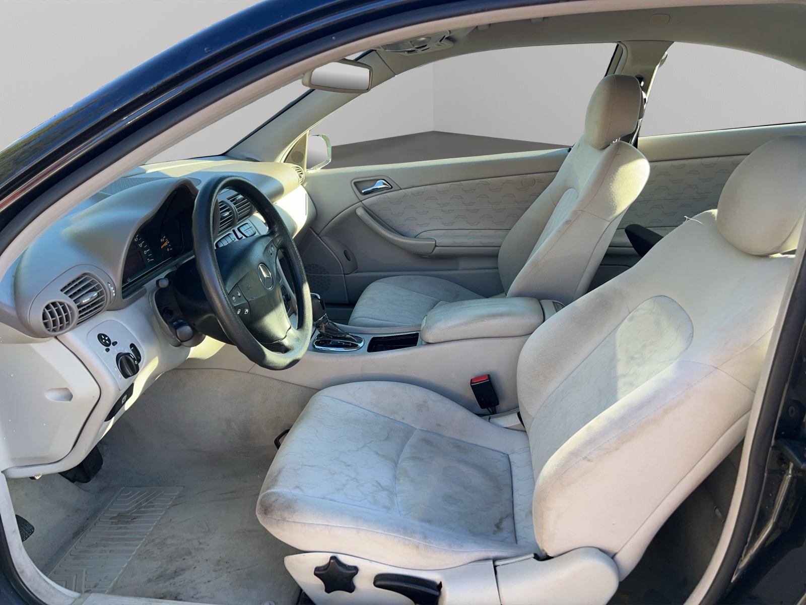 MERCEDES-BENZ C 200 Kompressor-image-8
