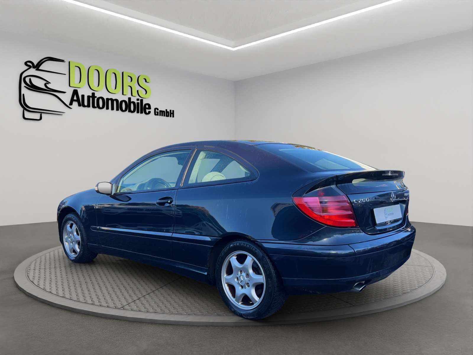 MERCEDES-BENZ C 200 Kompressor-image-5