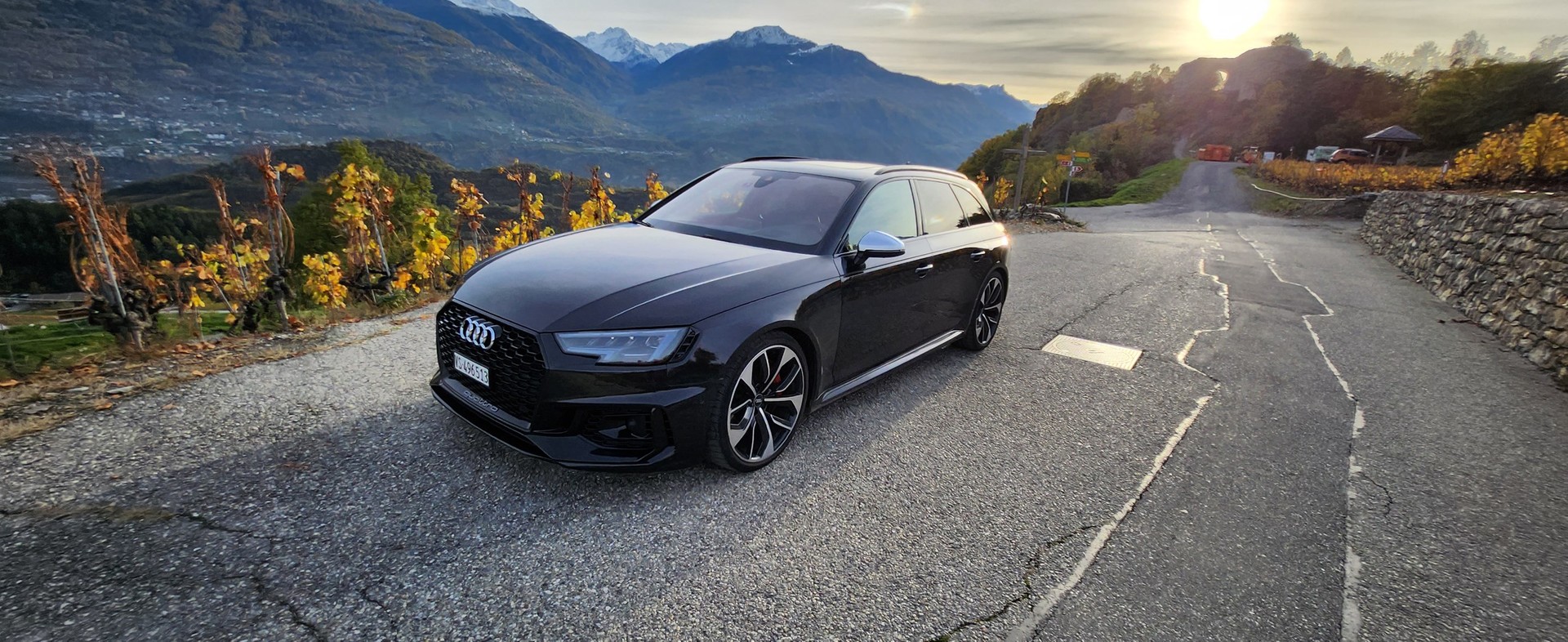 AUDI RS4 Avant 2.9 TFSI quattro tiptronic-image-3