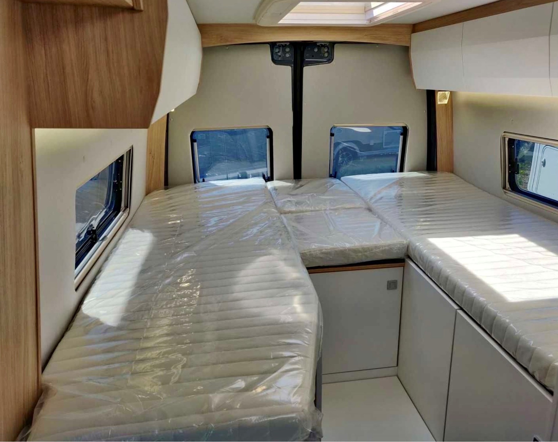 WESTFALIA FRANKIA YUCON 6.0 GD 4x4 Mercedes-Benz Sprinter 907-image-13