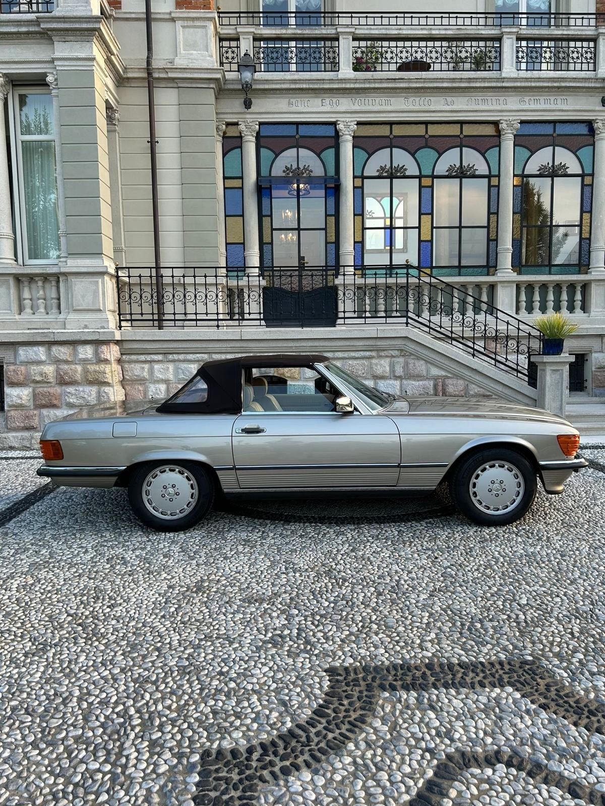 MERCEDES-BENZ 300 SL Automatic-image-2