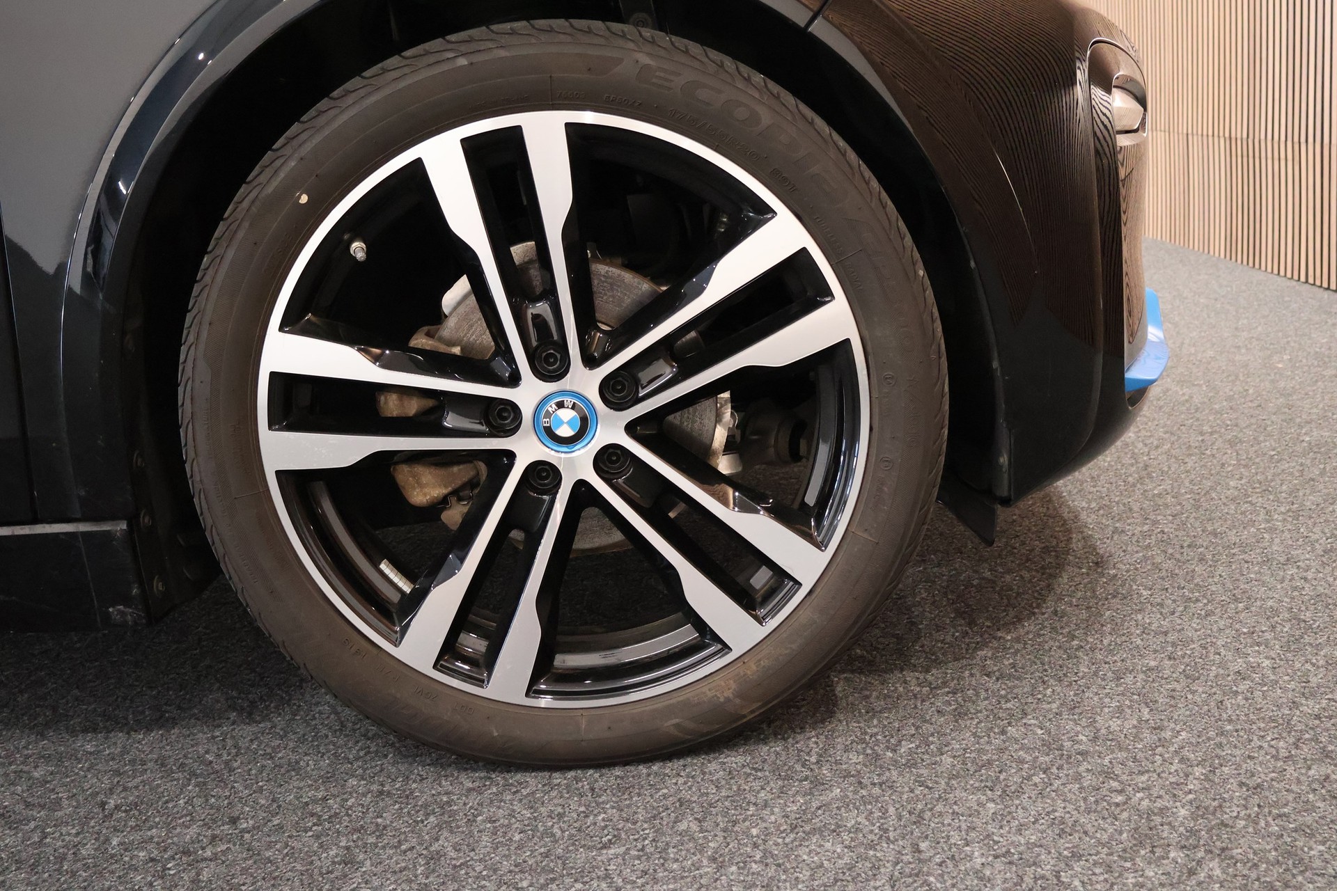 BMW i3s (120Ah)-image-25