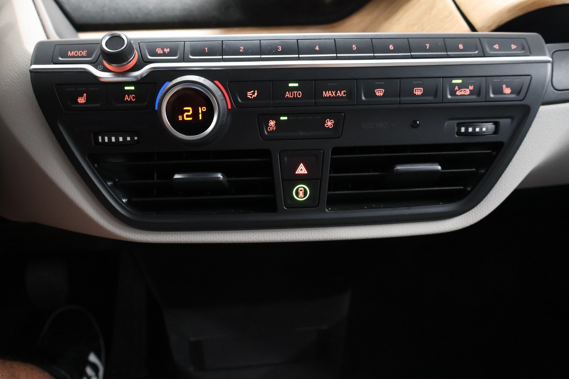 BMW i3s (120Ah)-image-21