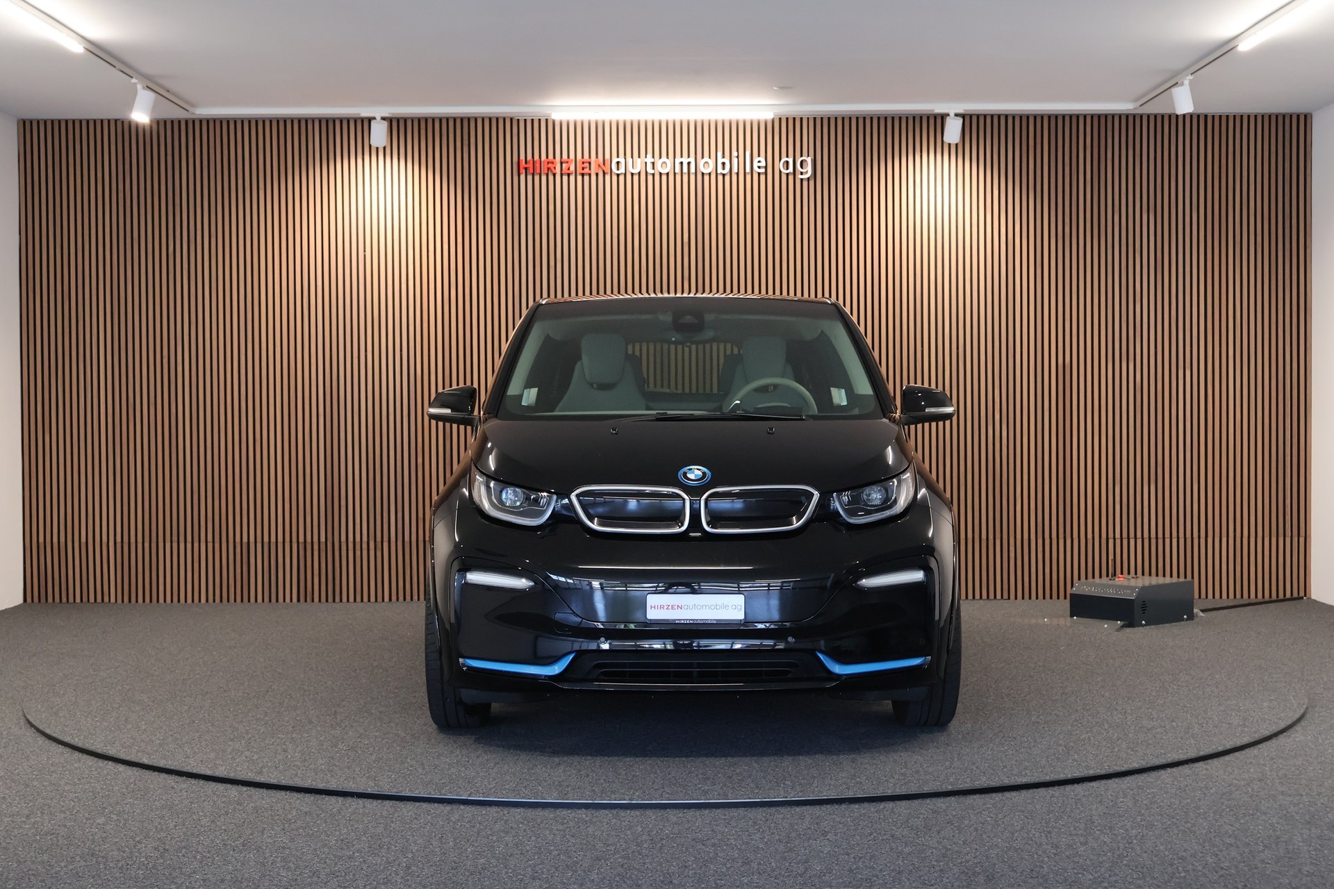 BMW i3s (120Ah)-image-7