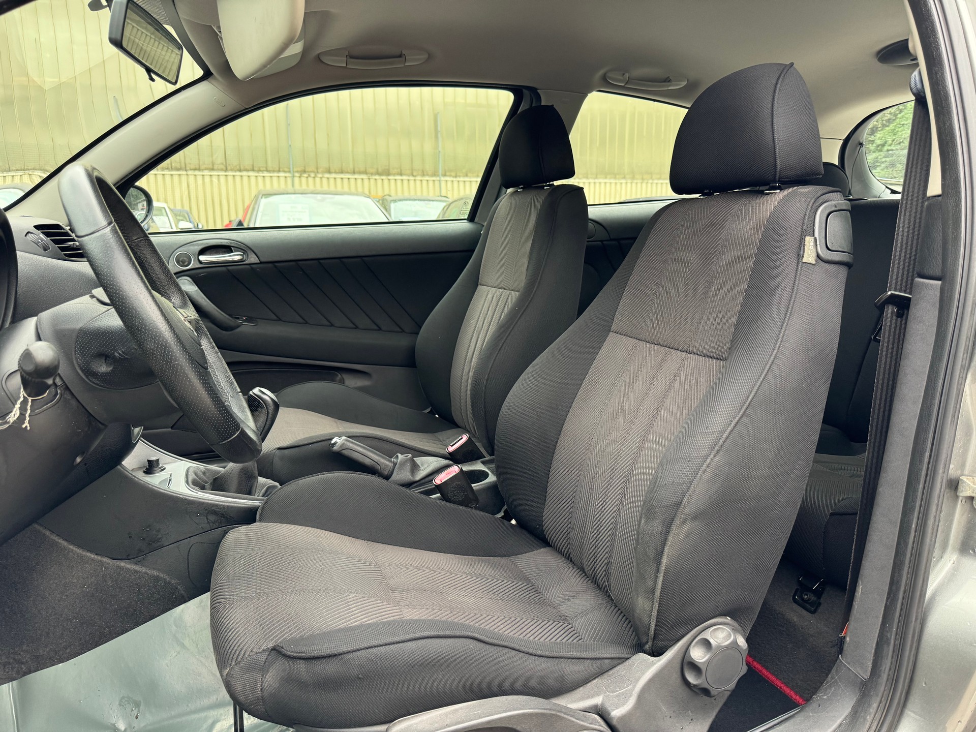 ALFA ROMEO 147 1.6 TS 16V Progression-image-8