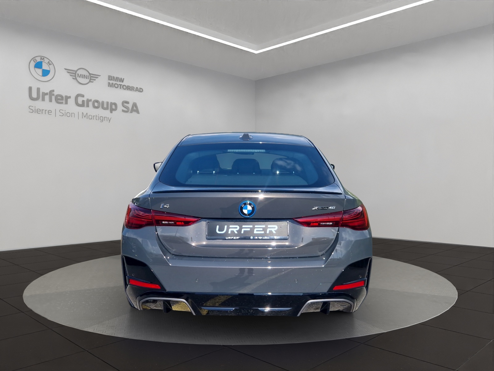 BMW i4 xDrive 40 M Sport Pro-image-3