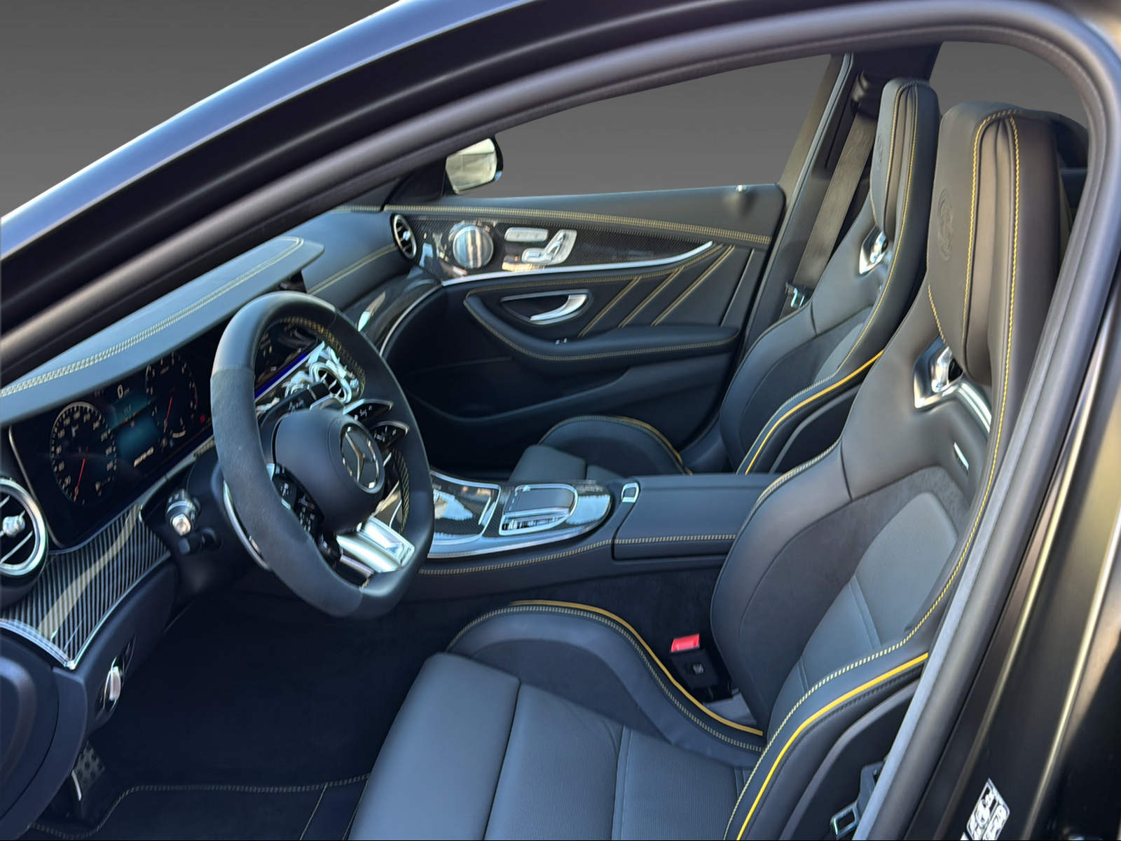 MERCEDES-BENZ AMG E 63 S 4Matic+-image-6